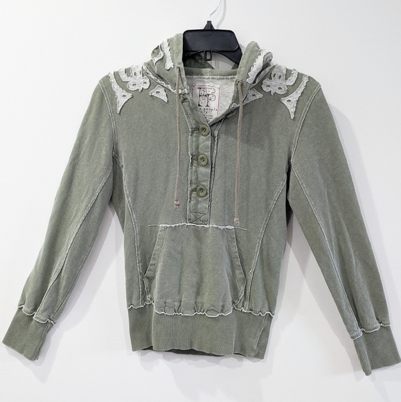 Free People Tops - Free People S/P distressed LS hoodie w/ appliqués